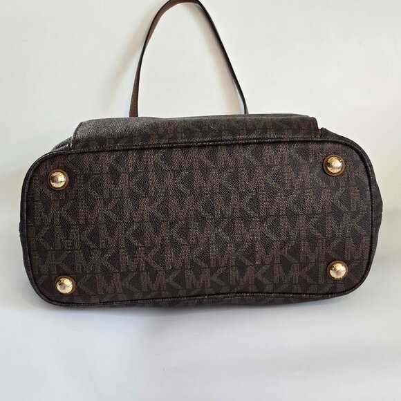 Michael Kors Jet Set Monogram Coated Canvas Tote LG Brown/Tan Front Snap Pocket - Picture 9 of 16